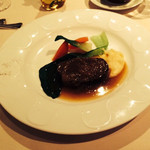 シェヌー - 和牛ほほ肉のビール煮込み