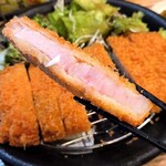 キッチン REST - とんかつでーーーす