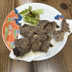 おかもと鮮魚店  - クジラの竜田揚げ