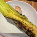 肉とワインとクラフトビール アンカーグラウンド - ヤングコーン　こちらも炭火焼きで！