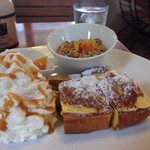 モンタカフェ - ホイップのモリモリに感動しました