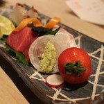 くろぎ - 御造里：天然鯛　あしらい色々