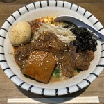 濃口背脂味噌らーめんと餃子 大福帳 - 