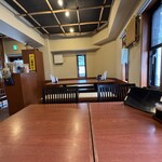 囲み家 - 囲み家 店内