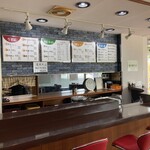 ラートハウス - 店内は、レストラン、洋食屋さんといった雰囲気に近い様に思います。
