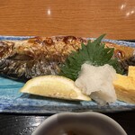 海鮮茶屋 一鮮 - 【2025.6.9(月)】本日の焼魚定食のサバの一夜干し