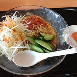 幸楽苑 - 冷やし担々麺+辛いニンニク