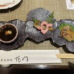 花門 - お通し　もずく　さわら　いかの塩辛