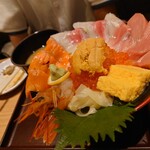 北海道バル 海 - 豪華海鮮丼