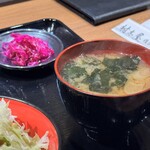 村木屋 横浜西口店 - ネギだく味噌汁