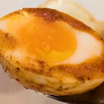 早稲田メーヤウ - 最後に固茹で卵で口の中をマイルドに？