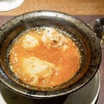 アカ - えびとフカヒレのアヒージョ