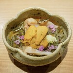東麻布 天本 - じゅん菜、つぶ貝、赤ウニ