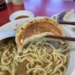 一品香 小山 - 1個が大きい