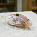 東麻布 天本 - 鯵