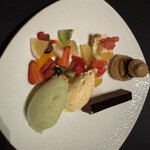 ガストロノミー ジョエル・ロブション - 