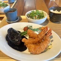 上野洋食遠山 - 