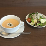 カフェ&食処 TAVERNe⁡⁡ - 