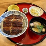 炭焼うな富士 白壁別邸 - うなぎ丼