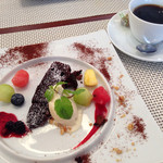 ビストロ ダイア - デザートと珈琲（≧∇≦）