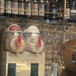 TOKYO Whisky Library - 