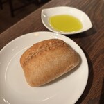 TOKYO Whisky Library - 