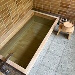 あさば - 内風呂二回入りました、檜の香り、掃除が行き届いて