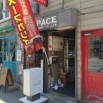 ベンベラ・ネットワークカンパニー - 建物入口は…狸小路商店街のすぐ近く✨