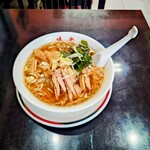 味楽 - ■ 味楽そば、900円