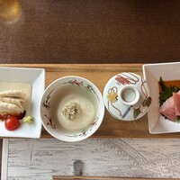 韻松亭 - 