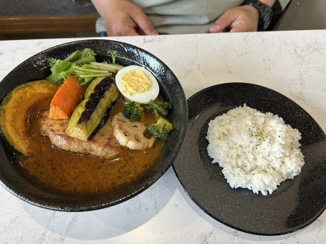 輝山 - 美瑛（スープカレー）の写真