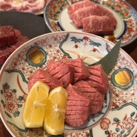 焼肉 龍華園 - 