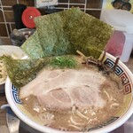 エキトンの店 井の庄  - 家系ポジションw