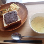 トーコーキッチン - あんバターパン キッシュ スパサラ スープ