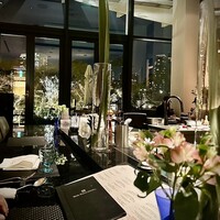 ハルヤマシタ 東京本店 - 美しい店内