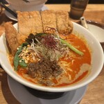 四川担々麺 赤い鯨 赤坂店 - 