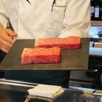 炭火焼きステーキ灰屋 - 