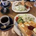亜羅琲珈 - トーストとホットサンドとブレンドコーヒー