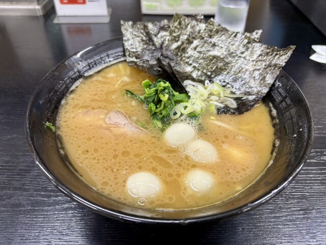 横浜家系ラーメン 貴一（きいち） - 赤湯（ラーメン）の写真