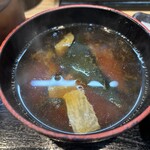 揚げたて天ぷら から天 - 赤だし