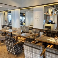 24/7 restaurant - 