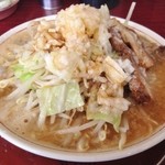 がっつり食堂ドカメン - 小豚らぁめん(700円)＋大盛り無料