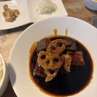 CINA New Modern Chinese - 熟成黒酢の酢豚
