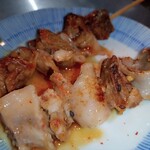 立ち呑み 晩杯屋 - 豚ハラミ串　いまいち