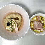 ヨコクラストアハウス - 