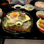 しゃぶしゃぶ・日本料理 木曽路 - 刺身定食