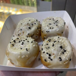 Cheung Hing Kee Shanghai Pan-fried Buns - 招牌生煎包 4隻