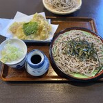 そば処 みよし - 料理写真: