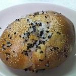 テコナ　ベーグルワークス - ふか  紅いもクリームチーズ270円