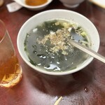 東京園 - ワカメスープ